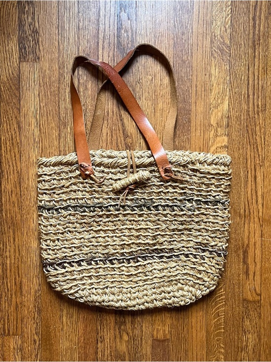 Marcus Brothers Handbags - Vtg Marcus Brothers Italy shoulder bag purse boho woven raffia coastal natural